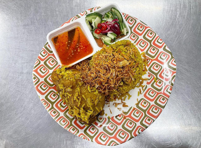 น้องมิว อาหารปักษ์ใต้ - การบริการอาหารและที่พัก