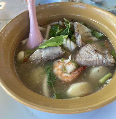 Opinii despre ป้ารุณ ซ.นาจอมเทียน 8 în อำเภอสัตหีบ - การบริการอาหารและที่พัก