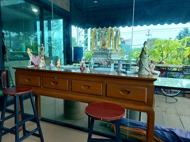 Opinii despre ร้านกาแฟ เซ็งลี้ Sheng Li Coffee ️ în อำเภอกระทุ่มแบน - การบริการอาหารและที่พัก