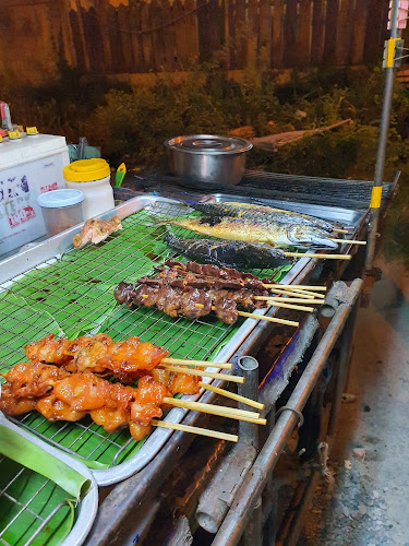 Comentarii opinii despre Omar Khayyam