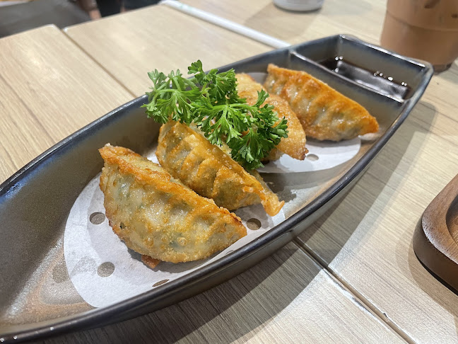 Opinii despre Charm Boat Noodles în อำเภอบางพลี - การบริการอาหารและที่พัก