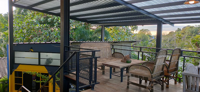 Comentarii opinii despre 33Cafe Chantaburi บ้านริมน้ำ