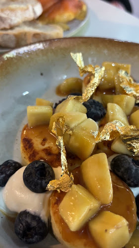 Comentarii opinii despre Friends of Friends