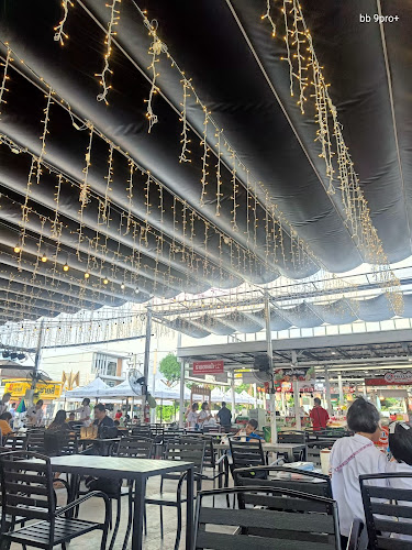 118 ถนน สฤษดิเดช ตำบลวัดใหม่ อำเภอเมืองจันทบุรี จันทบุรี 22000