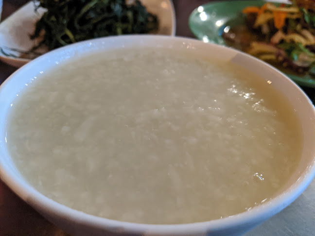 Comentarii opinii despre เฉินหลง ข้าวต้มเงินล้าน สาขา พุทธมณฑลสาย 4