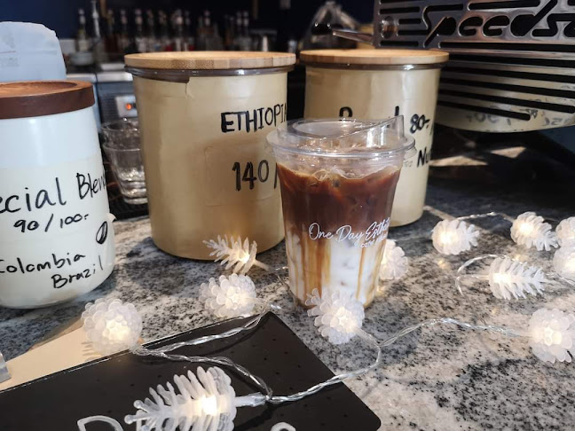 Opinii despre One day esthetic ART CAFE în อำเภอบางละมุง - การบริการอาหารและที่พัก