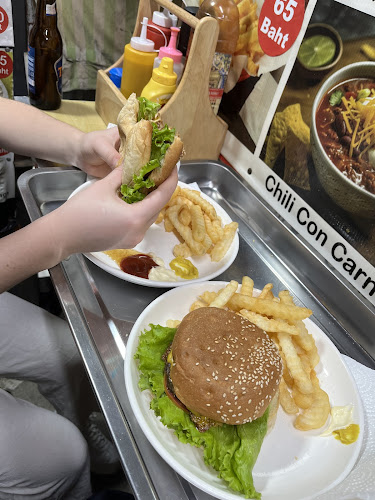 Joy’s Best Burgers and Kabobs - อำเภอบางละมุง