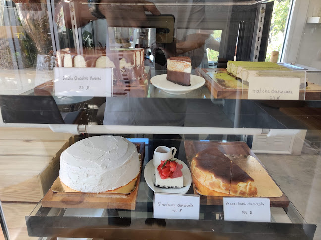 Opinii despre koji cafe&dessert în อำเภอเมืองภูเก็ต - การบริการอาหารและที่พัก