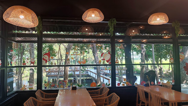 Comentarii opinii despre เพลิน Cafe&Restaurant KPP