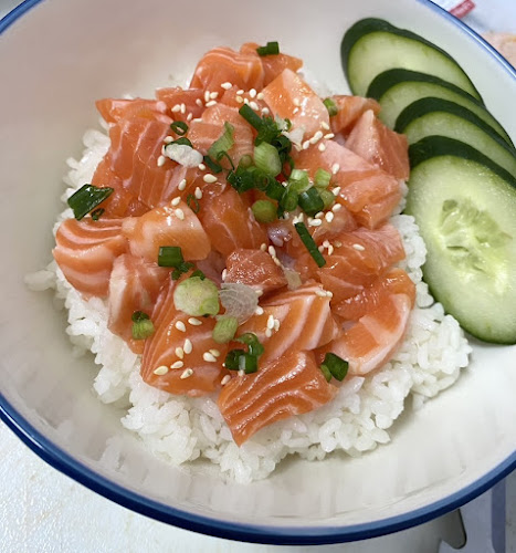 Mama Donburi&Ramen ตลาดดรีมแลนด์มาร์เก็ต - อำเภอเมืองนครสวรรค์