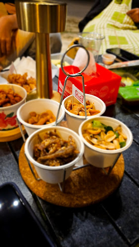 เทพกระษัรีย์ ลานเบียร์หน้าตลาดนัดโก้เบ๋ง อำเภอถลาง ภูเก็ต 83110