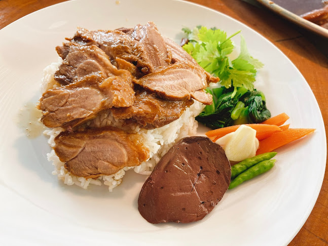 Comentarii opinii despre ขาหมูแก้มตุ่ย