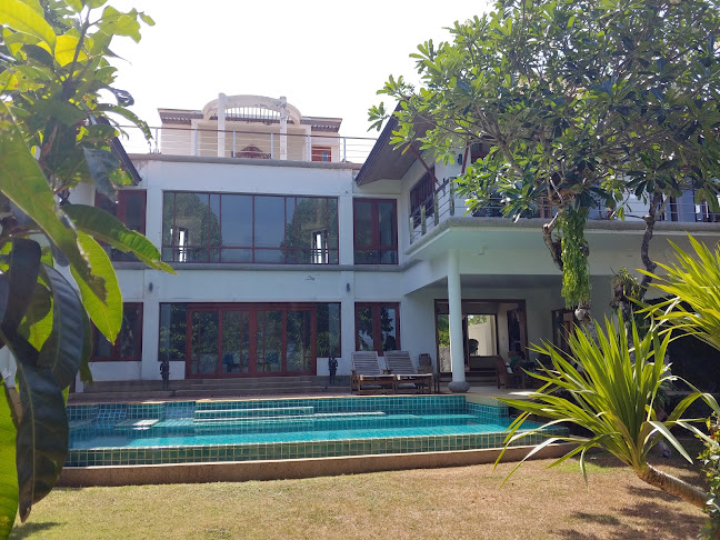 Comentarii opinii despre Kiki's Coffee Garden