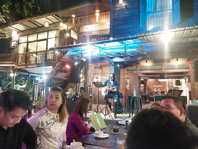 18 Mongkut Library Restaurant