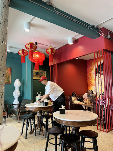 180/15 ราชวิถี เมือง นครปฐม 73000