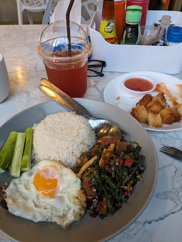 ร้านอาหารคู่หูภูเก็ต​ (Buddy​ restaurant)​ - การบริการอาหารและที่พัก