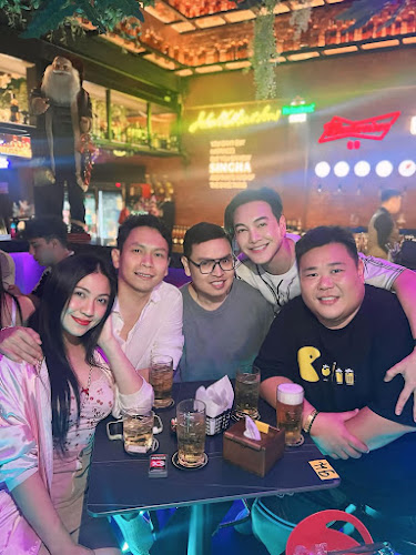 58 ถ. อ๋องซิมผ่าย ตำบลตลาดใหญ่ อำเภอเมืองภูเก็ต ภูเก็ต 83000