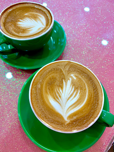 19 ถนน นิพัทธ์อุทิศ 2 ตำบล หาดใหญ่ อำเภอหาดใหญ่ สงขลา 90110