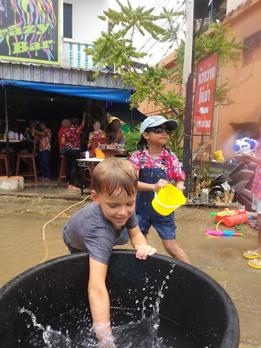 Comentarii opinii despre Crazy Bar