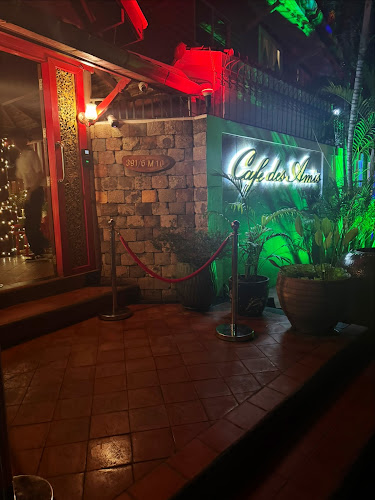 Cafe des Amis - อำเภอบางละมุง