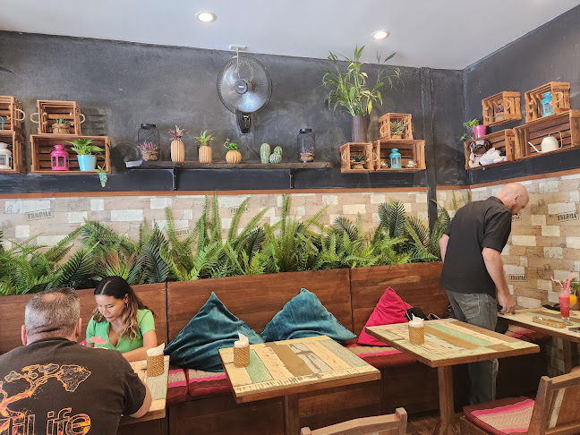 Comentarii opinii despre Jasmin's Café