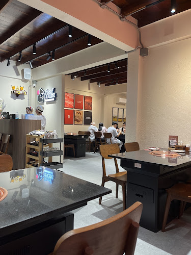 Opinii despre Beef House Yakiniku în อำเภอเมือง - การบริการอาหารและที่พัก