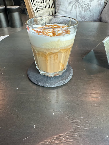 Comentarii opinii despre Little Mook Cafe