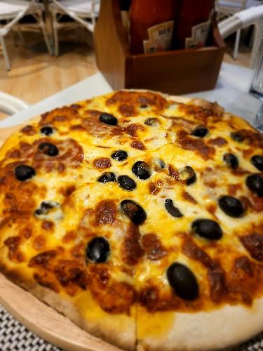 Comentarii opinii despre ลา พิคโคล่า คาเฟ่ แอนด์ เรสเตอรรอง