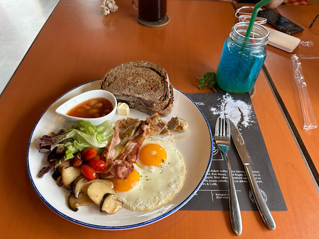 Comentarii opinii despre Zurich Bread Cafe