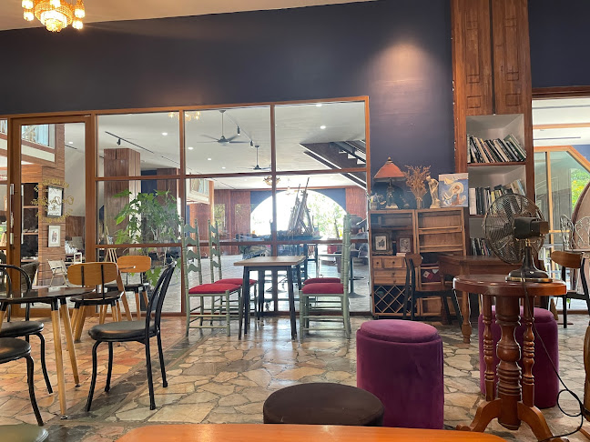 One day esthetic ART CAFE - การบริการอาหารและที่พัก