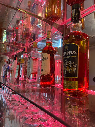 Opinii despre PATCHA Bar în อำเภอบางละมุง - การบริการอาหารและที่พัก