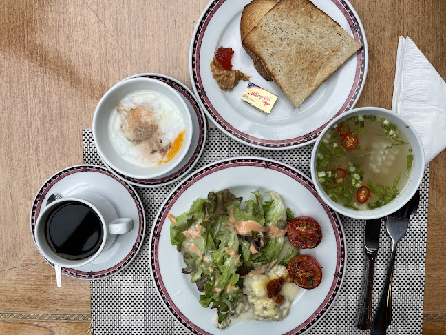 Pavilion Cafe Restaurant - Muang