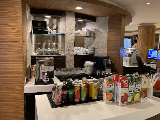 Opinii despre Dusit Club The Peak în อำเภอบางละมุง - การบริการอาหารและที่พัก