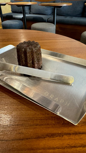 Opinii despre GRAPH Phuket în เมือง - การบริการอาหารและที่พัก