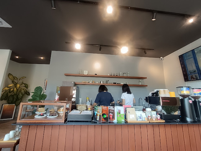 WABISABI coffee space - การบริการอาหารและที่พัก