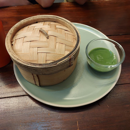 Opinii despre หนึ่ง นม นัว - ภูเก็ต în เมือง - การบริการอาหารและที่พัก