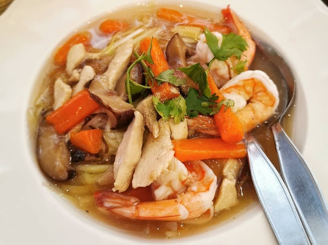 ร้าน ซุ่นฮะฮวด ติ่มซำ น้ำชา - การบริการอาหารและที่พัก