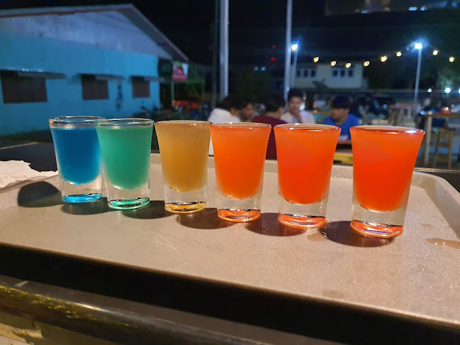 เจ้แอ้แจ่วฮ้อน หมูกระทะ อาหารตามสั่ง เดลิเวอรี่ (เจ้าเดิมบาร์กรูหมูกระทะ ซ.เทศบาล6) - การบริการอาหารและที่พัก