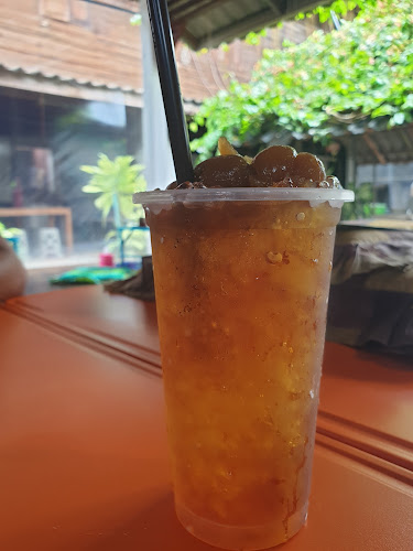 กองทัพส้มตำ ร้านอาหาร - การบริการอาหารและที่พัก