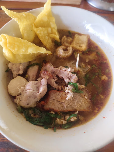 183/1 ถนนวังคาง ตำบล ในเมือง อำเภอเมืองกำแพงเพชร กำแพงเพชร 62000