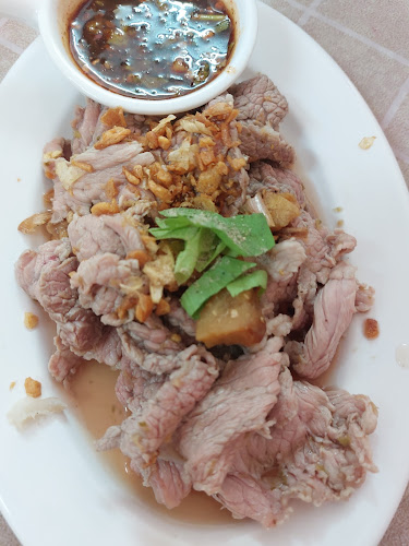 ก๋วยเตี๋ยวนายปั๋ม