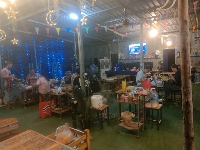 ตำยำปากเบิร์นอีสานZ - การบริการอาหารและที่พัก