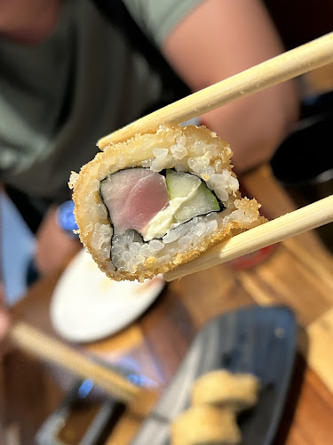 Opinii despre Kapi Sushi Box (Patong) în อำเภอกะทู้ - การบริการอาหารและที่พัก