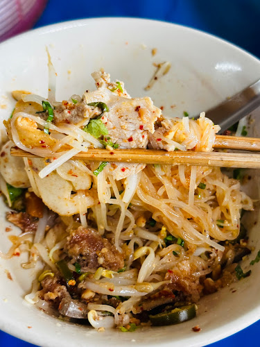 Charcoal Noodles, Naklua - บะหมี่เตาถ่าน นาเกลือ