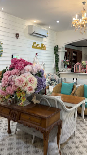 หนม​ หวาน​ Home​ ​Cafe -By บ้านขนมเจ๊ม้อง - การบริการอาหารและที่พัก