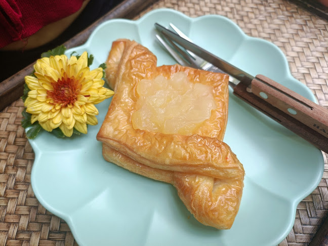 คาเฟ่ หกสิบหก - การบริการอาหารและที่พัก