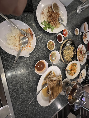 Opinii despre มุมอร่อย สาย 3 มหาชัยซีฟู๊ด în อำเภอบางละมุง - การบริการอาหารและที่พัก