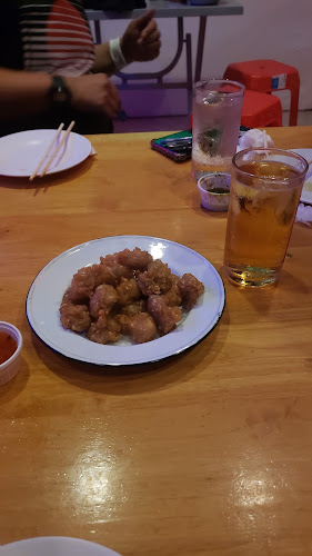 Opinii despre ทองดี 通迪 Tongdee Bar în เมือง - การบริการอาหารและที่พัก