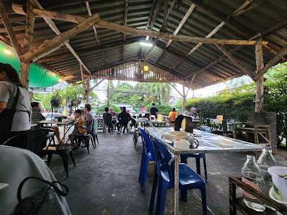 ร้านกะเทยนำขบวนเนื้อย่างเกาหลี สาขาโฮมแลนด์