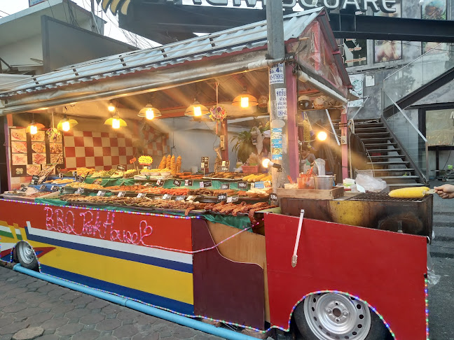 Comentarii opinii despre BBQ Pink House